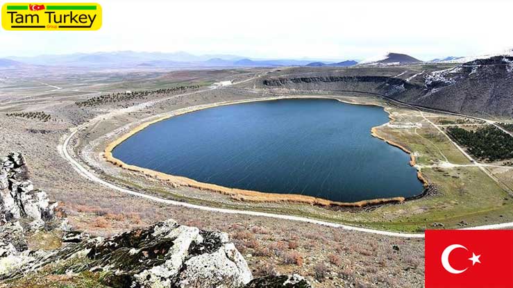 زیبایی خیره‌کننده دریاچه «نارلی گول» در ترکیه